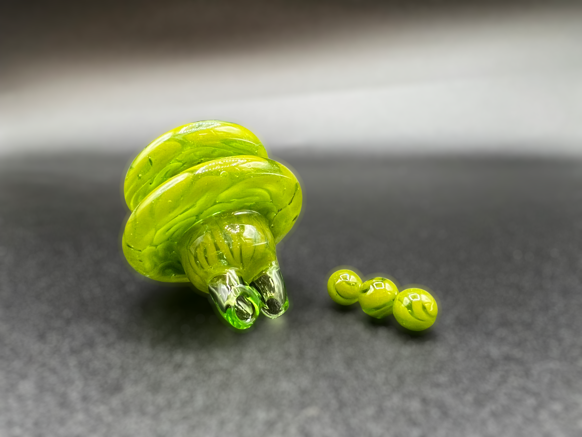 Algae spinner cap green
